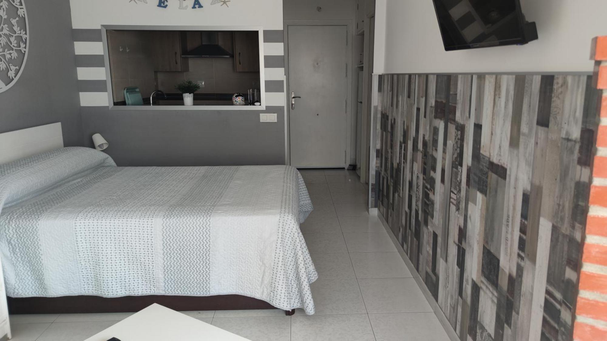 Estudio Torrox Playa- Vistas Al Mar Y Piscina ภายนอก รูปภาพ