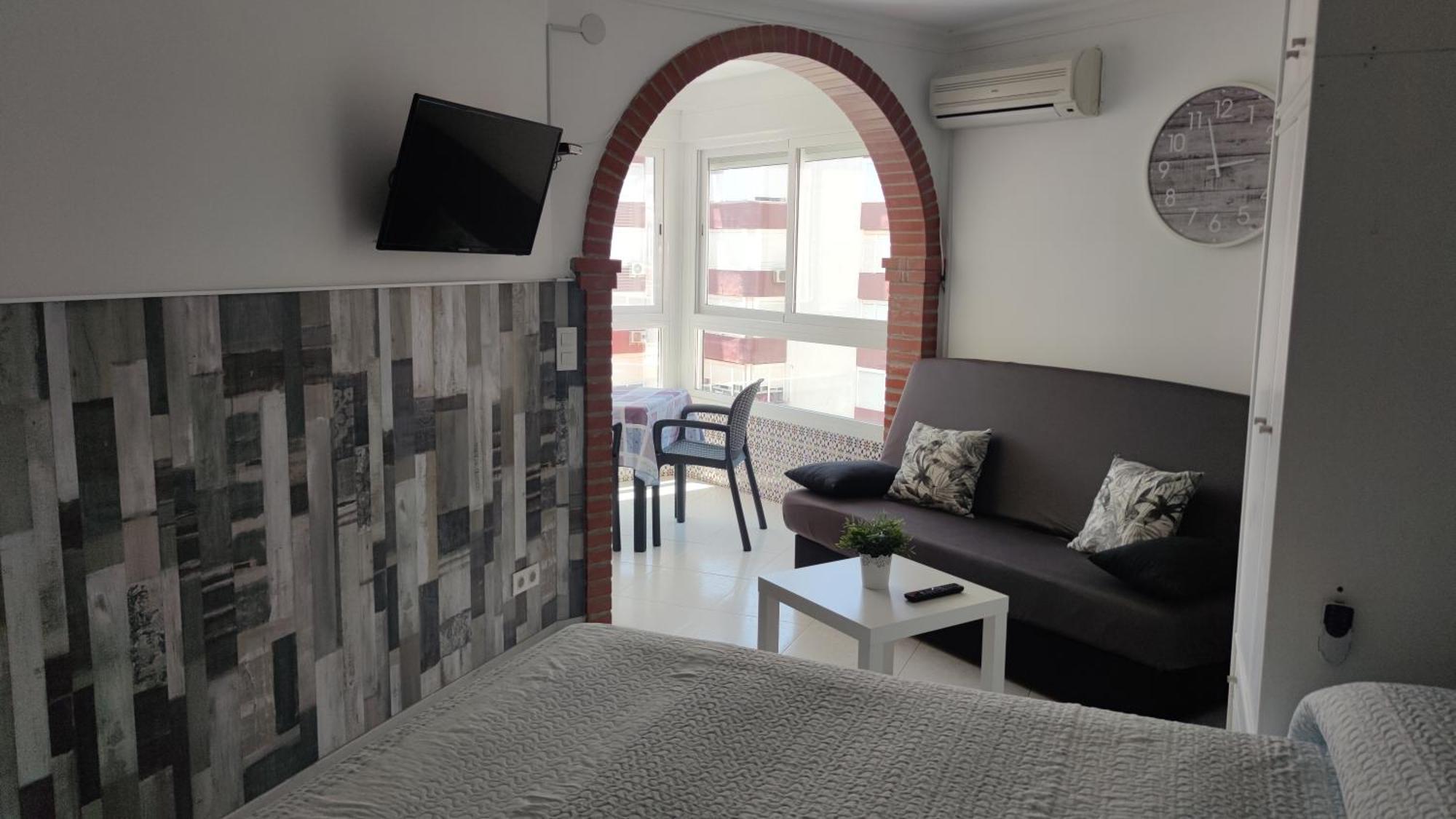 Estudio Torrox Playa- Vistas Al Mar Y Piscina ภายนอก รูปภาพ